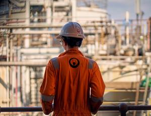 Veolia engineer working on an industrial site | Veolia Ireland