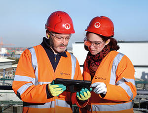 Two members of the Veolia team working on site | Veolia Ireland