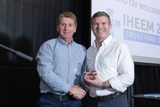 John Lambe, Veolia, accepting the Sustainable Organisation award from Gordon Darcy at the IHEEM awards 2022